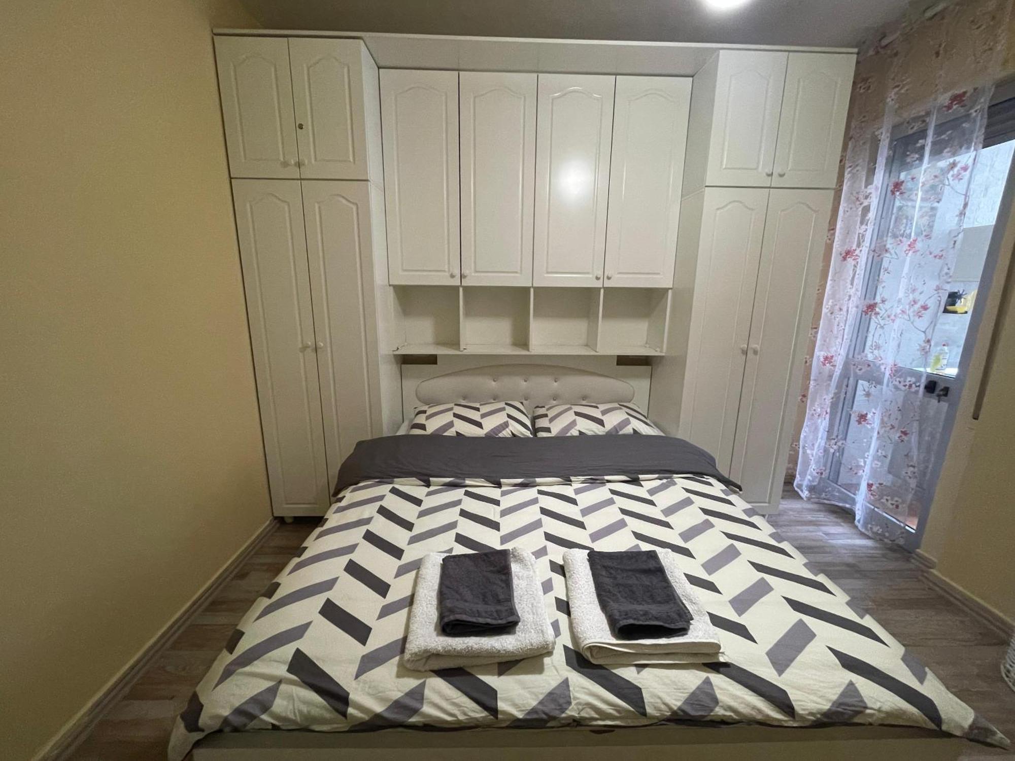 Bricks Apartment Near Pazari I Ri Tiranë Ngoại thất bức ảnh