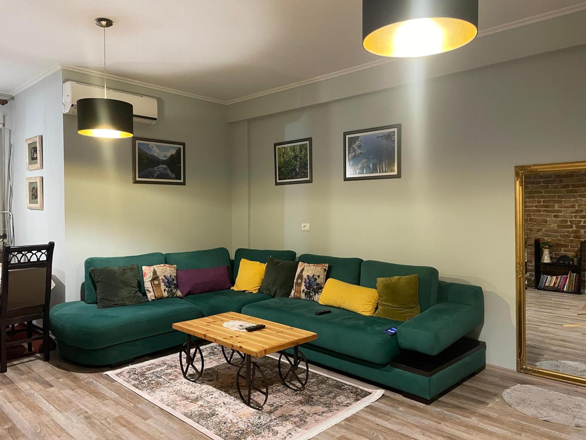 Bricks Apartment Near Pazari I Ri Tiranë Ngoại thất bức ảnh